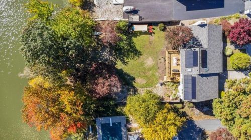 9 Noto Dr, North Providence RI  02904-2905 exterior