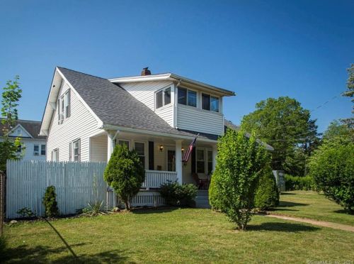 26 Wetherell St, Manchester CT  06040-6401 exterior