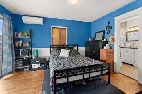 9548 Walnut St, Bellflower CA  90706-5720 exterior