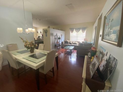 17398 22nd Ct, Hollywood FL  33029-5544 exterior