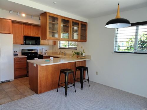 6 Woodgreen St, Santa Rosa CA  95409-5914 exterior