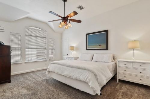 1424 Suzanne Dr, Allen TX  75002-5881 exterior