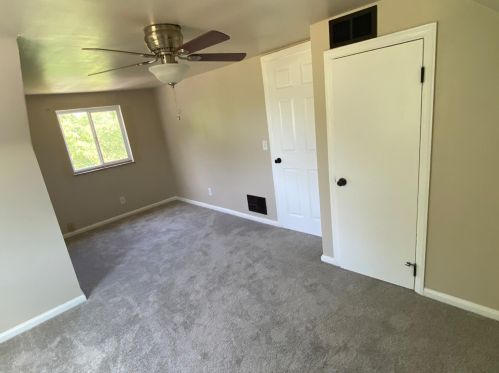 7901 Daly Rd, Cincinnati OH 45224-1168 exterior