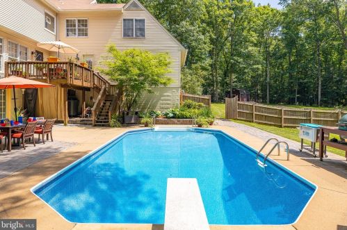 7748 Waterford Dr, Spotsylvania VA  22551-2200 exterior