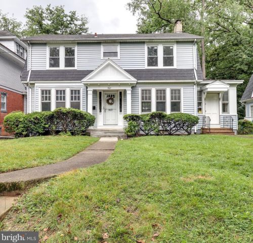 907 Stuyvesant Ave, Trenton, NJ 08618-4021