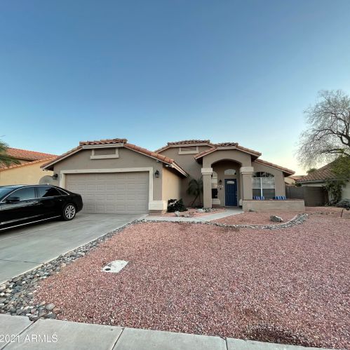 657 Smoke Tree Rd, Gilbert, AZ 85233-6832
