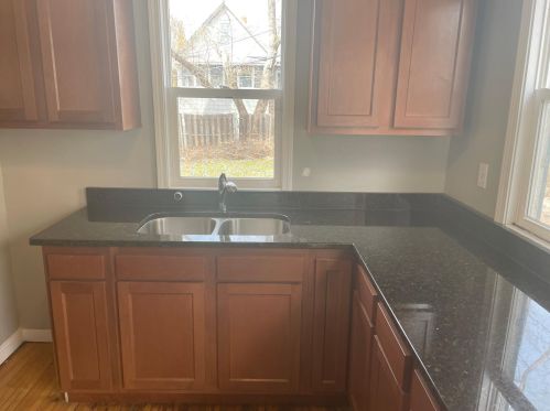 723 4th St, Saint Paul, MN 55106-5108