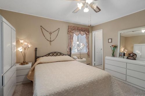 36 Nottingham Gate Rd, Rock Hill NY  12775-6505 exterior