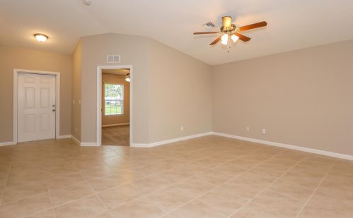 3501 Voyager St, Fort Pierce, FL 34953-3742