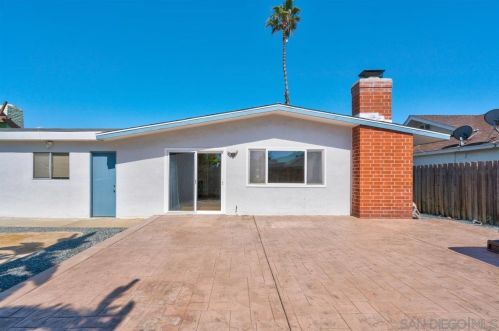 4550 Berwick Dr, San Diego CA  92117-4228 exterior