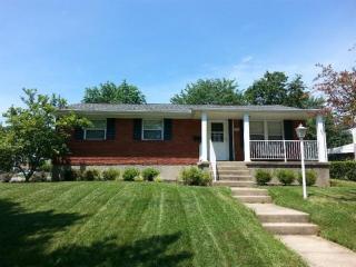 6005 Seiler Dr, Cincinnati, OH 45239-6141