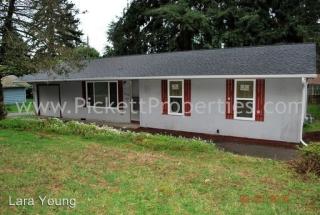 5228 Pine Rd, Bremerton WA  98311-3024 exterior
