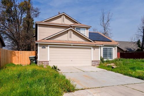 5522 Willis Ave, Fresno, CA 93722-3727
