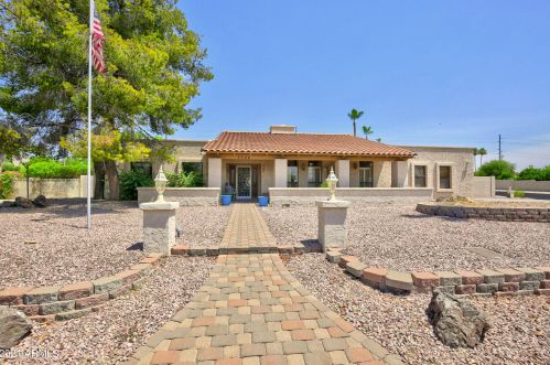 7702 Villa Theresa Dr, Glendale, AZ 85308-8261