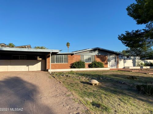 5560 Meadowlark Ave, Tucson, AZ 85746-3026