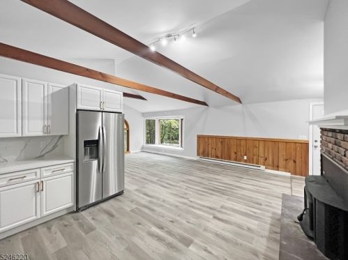 15 Glen Dr, Wantage NJ  07461-4801 exterior