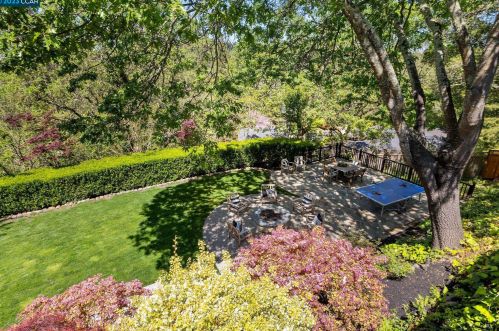 8 Fern Way, Orinda CA  94563-3810 exterior