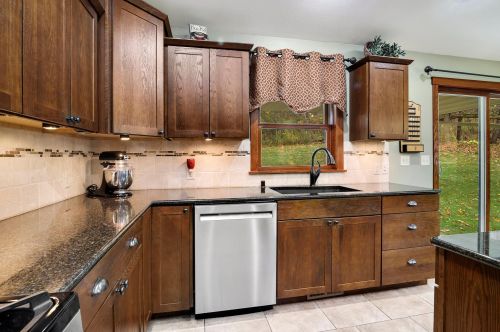 815 Granum St, Holmen WI  54636-9553 exterior