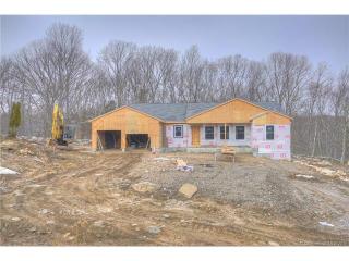 114 Godfrey Rd, Mystic, CT 06355-1126
