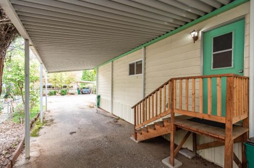 318 Quail Ln, Lake Wildwood CA  95946-8932 exterior