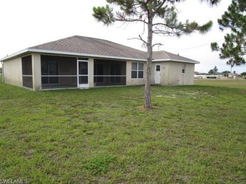 3012 6th Ave, Cape Coral, FL 33904-3503