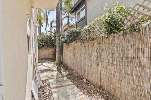 1813 Huntington St, Huntington Beach CA  92648-3131 exterior