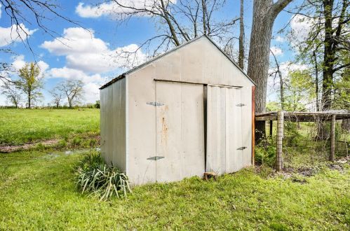 630 Josiah Morris Rd, London OH  43140-9344 exterior