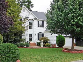 9830 Wyngate Ridge Dr, Raleigh, NC 27617-4796