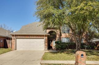 2200 Cheshire Dr, Lewisville TX  75028-2677 exterior