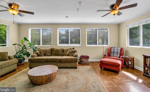 16 Bayberry Rd, Princeton NJ  08540-7417 exterior