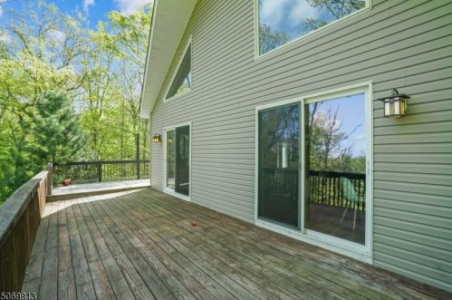 30 Old Indian Spring Rd, Andover NJ  07821-3920 exterior