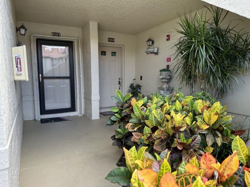 6065 Parkwalk Dr, Boynton Beach, FL 33472-2330