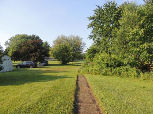 8032 Martinsburg Rd, Mount Vernon OH  43050-9075 exterior