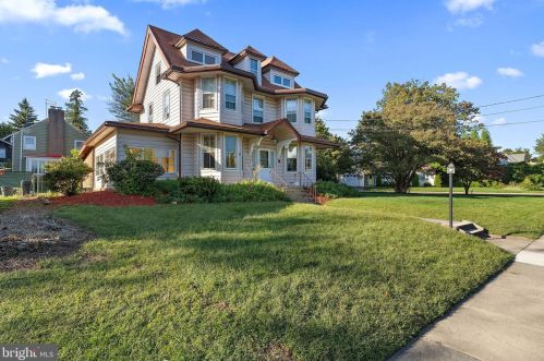 101 Ridley Ave, Ridley Park, PA 19078-2911