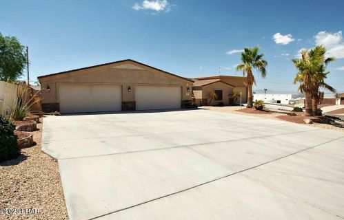 2680 Barite Dr, Lake Havasu City, AZ 86404-1372