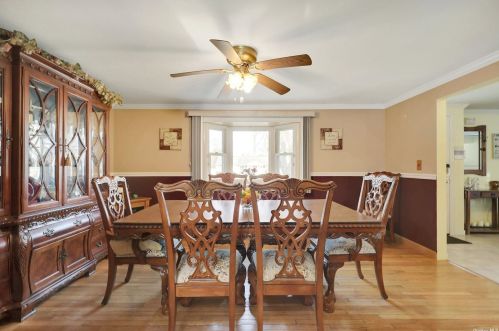 4 Rustic Gate, Panamoka NY  11961-2125 exterior