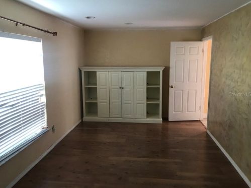 1524 Eola Cir, Kissimmee FL 34741-6307 exterior