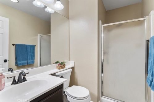 29416 Sunharbor Ct, Lake Elsinore CA  92530-7225 exterior