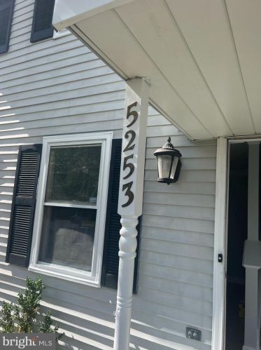 5253 Daffodil Dr, Fredericksburg VA  22407-1457 exterior