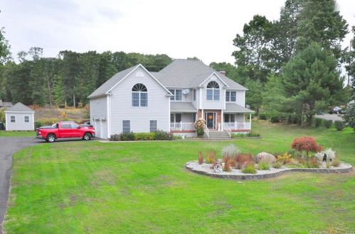 67 Steeplechase Dr, Manchester CT  06040-7066 exterior