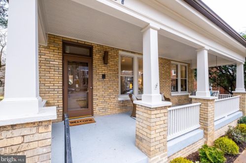 5437 Nebraska Ave, Washington, DC 20015-1349