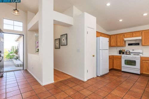 454 Tradewinds Ct, West Pittsburg, CA 94565-6797