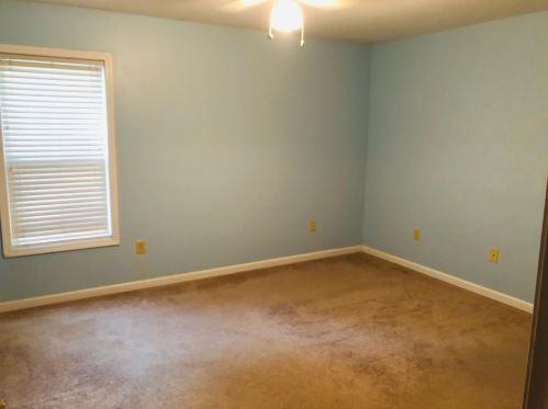 715 Lexington Ave, Cayce-West Columbia SC  29033-3928 exterior