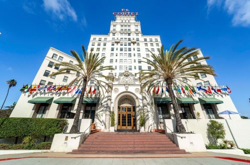 702 Ash St, San Diego CA 92101-3228 exterior