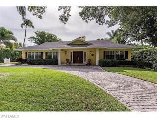 286 3rd Ave, Naples, FL 34102-8408