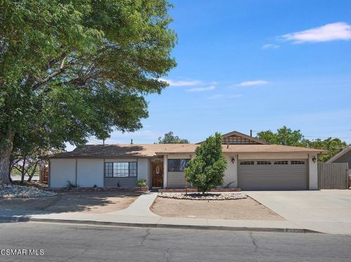 2390 Fig St, Simi Valley, CA 93063-3034