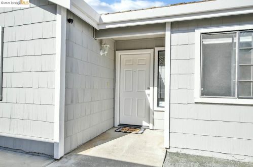 1877 Babbe St, Oakley, CA 94561-1640