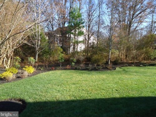 15480 Championship Dr, Haymarket VA  20169-6107 exterior