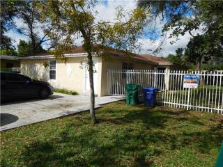 2325 96th St, Miami, FL 33147-2437