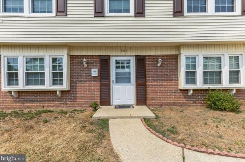 131 Toledo Ln, Willingboro NJ  08046-3722 exterior